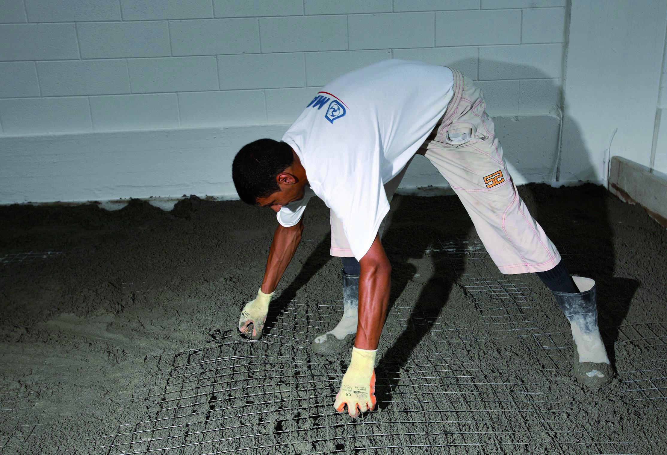 Как быстро сделать стяжку пола?