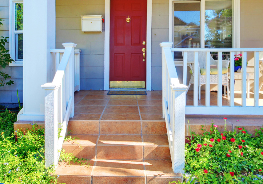 Ремонт крыльца загородного дома