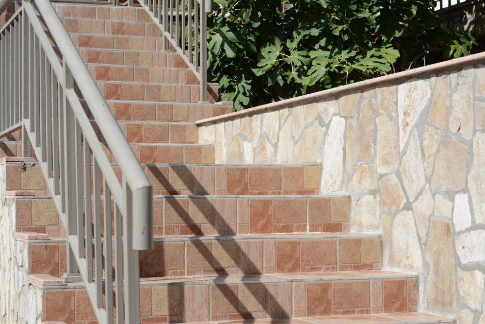 Укладка клинкерной плитки на крыльцо