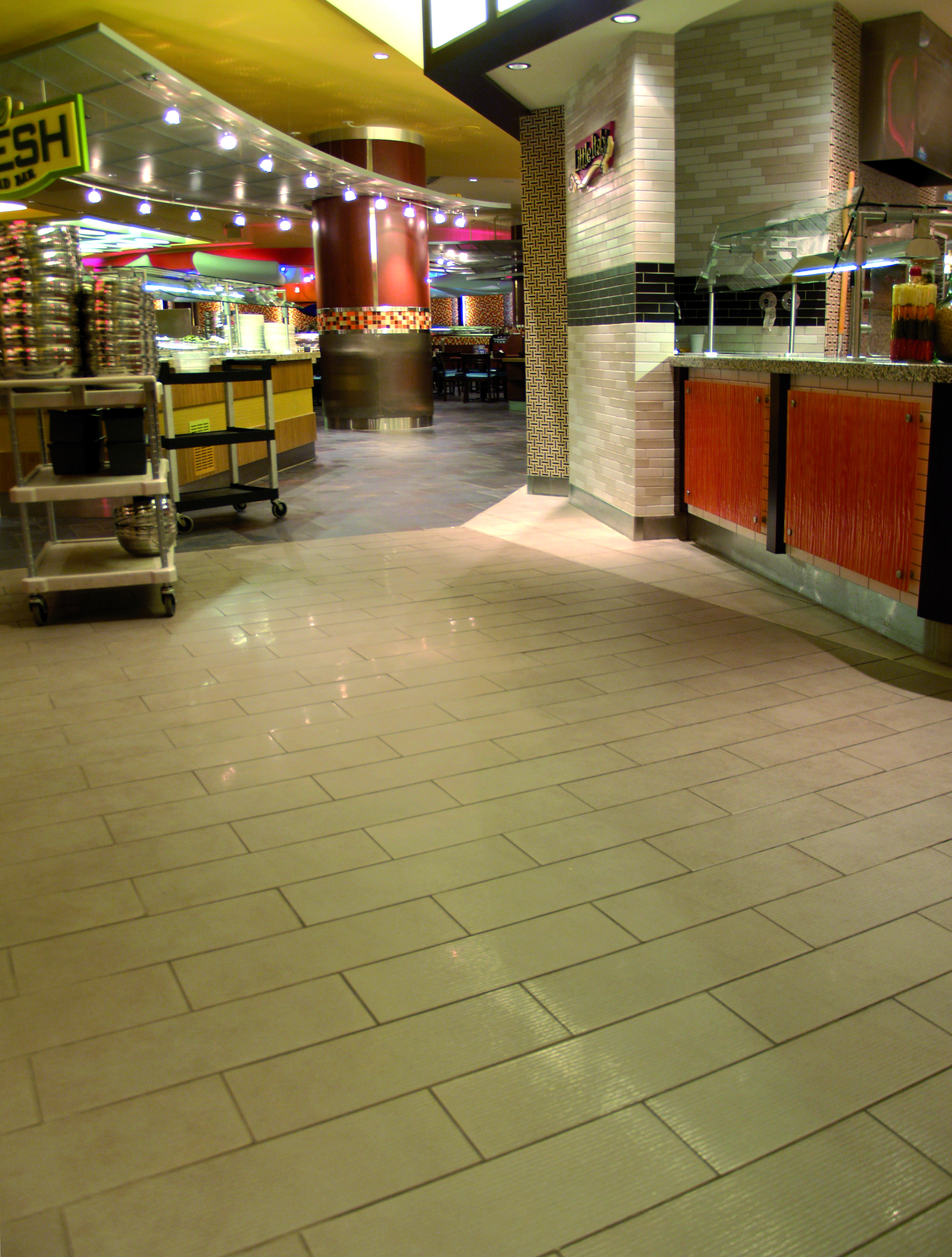 Как уложить плитку на объекте за три дня?