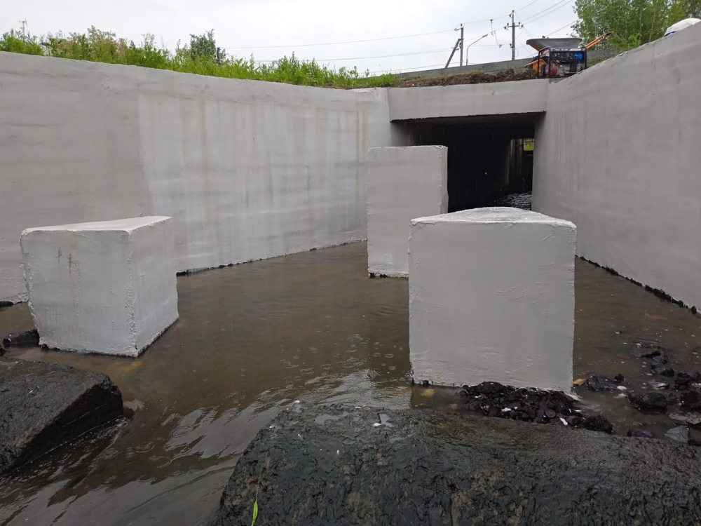 Капитальный ремонт гидротехнических сооружений по улице Узорной на р. Патрушиха