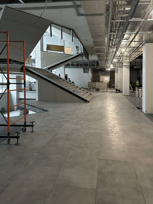 Главный учебно- лабораторный корпус ФГАОУ ВО «ТюмГУ»