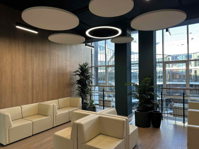 Главный учебно- лабораторный корпус ФГАОУ ВО «ТюмГУ»