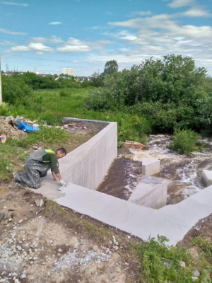 Капитальный ремонт гидротехнических сооружений по улице Узорной на р. Патрушиха