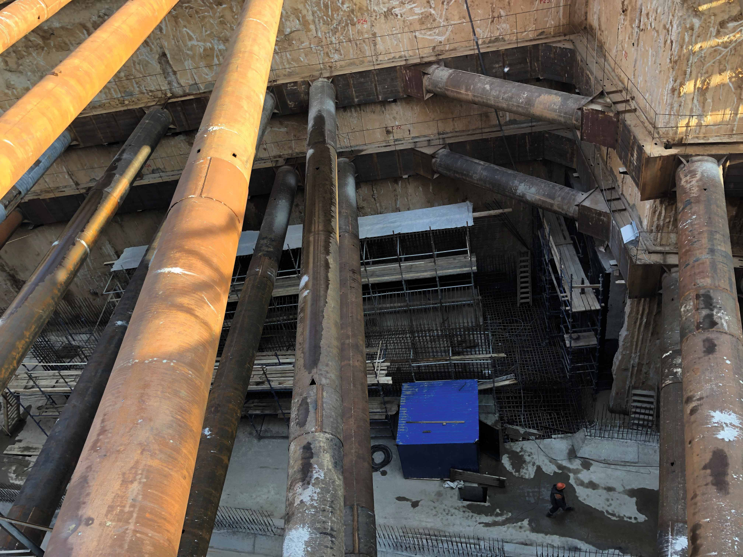 Большая кольцевая линия метро