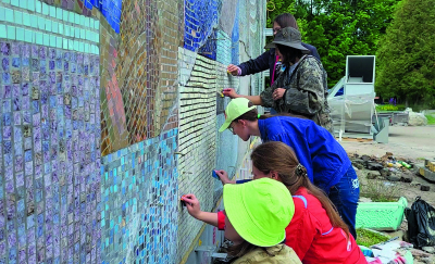 Мозаичное панно Бронислава Кураго
